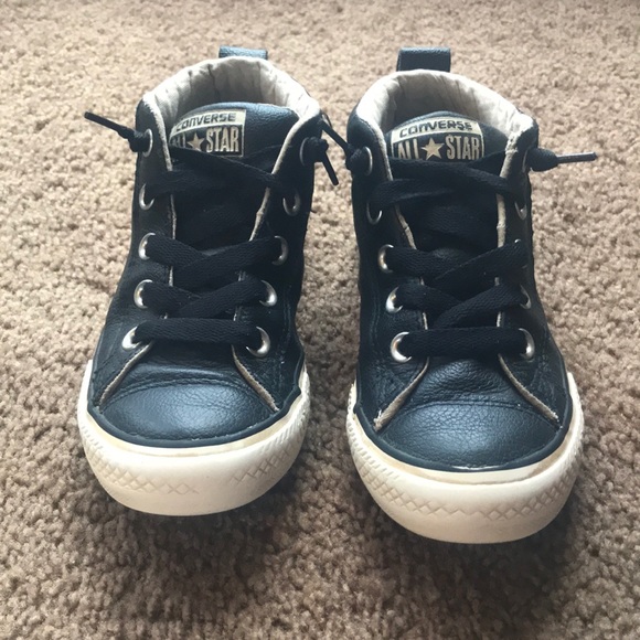 Converse Other - Little boys Converse leather midi, GUC